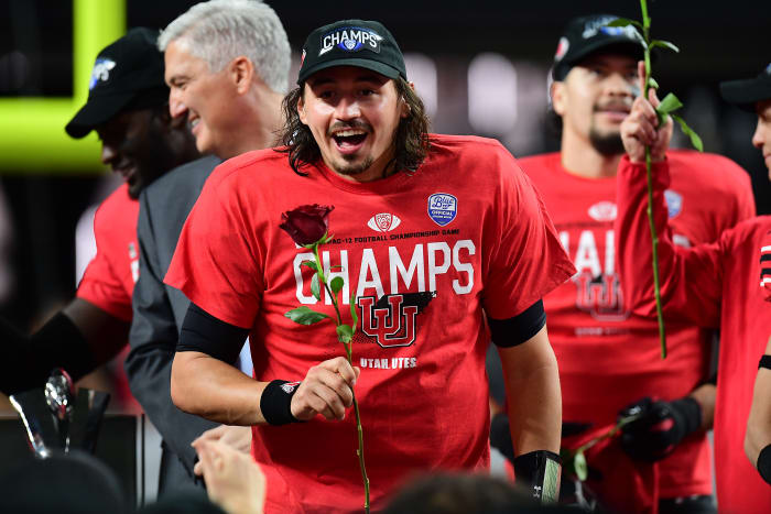 Utah Utes quarterback Cameron Rising (7) celebrates the victory against the Oregon Ducks in the 2021 Pac-12 Championship Game at Allegiant Stadium.